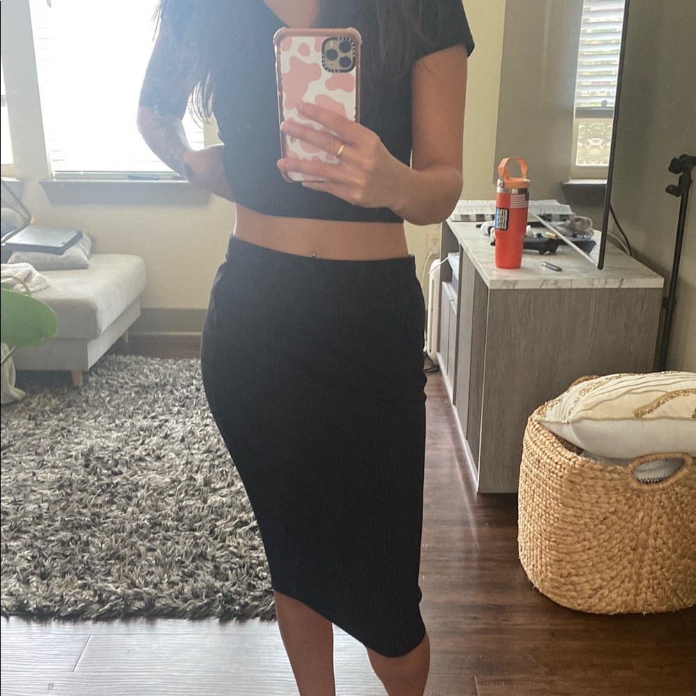 Elegant Black Pencil Skirt casual wear